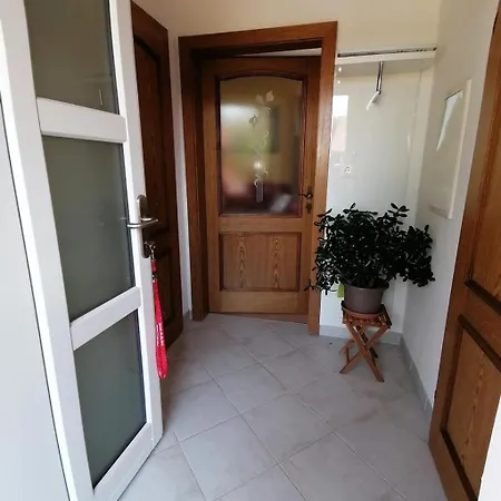 Boehmer Apartment
